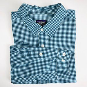 Patagonia Long-Sleeved Plaid Organic Cotton Shirt - Men's L